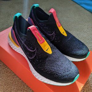 Women's Nike Epic Phantom React Flyknit